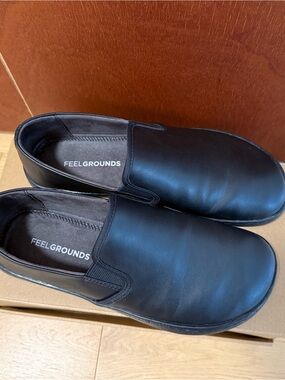 Feelgrounds Women’s Black Slip-On Loafer Flats